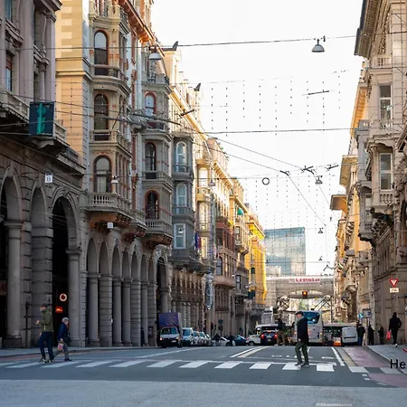 Elegant - Airport 5min - Ac - Smart Tv Genoa