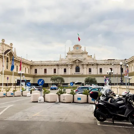 Elegant - Airport 5min - Ac - Smart Tv Daire *